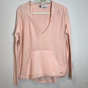 Jennifer Lopez oversized pink long sleeve w/hood